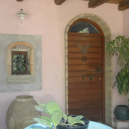 L'oasi Di Aaron Guest house